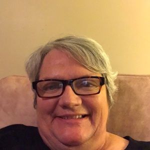 Meet your Posher, Gina